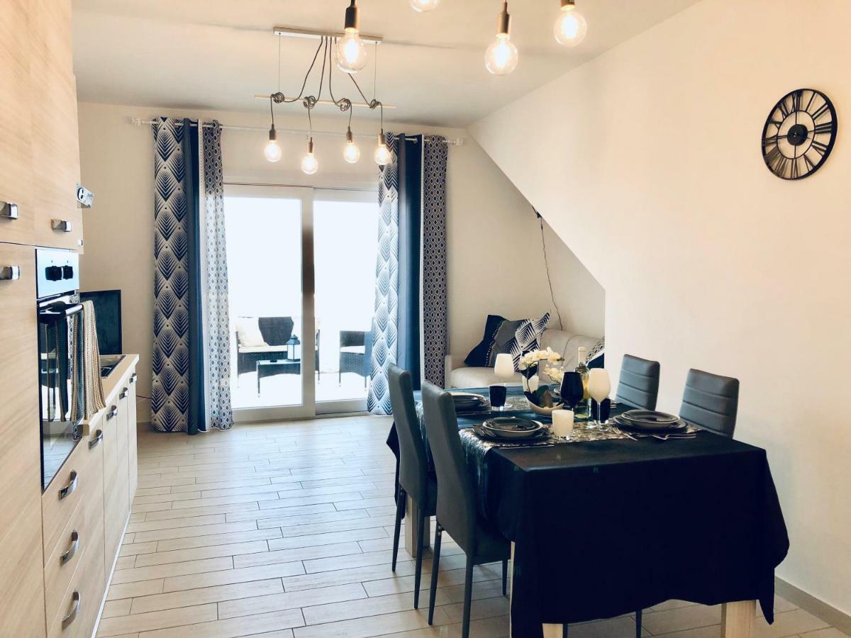 Il Tramonto Luxury House Apartment Valledoria  Bagian luar foto