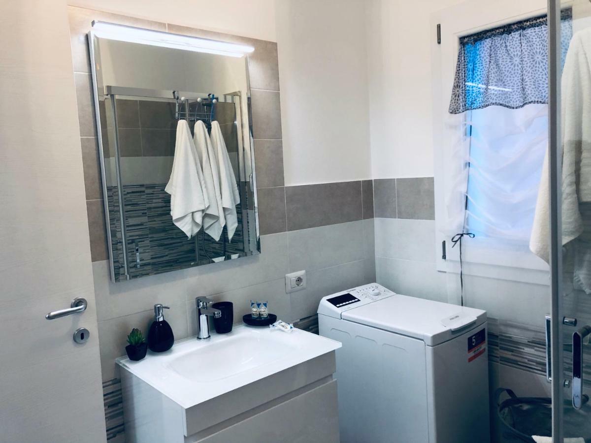 Il Tramonto Luxury House Apartment Valledoria  Bagian luar foto